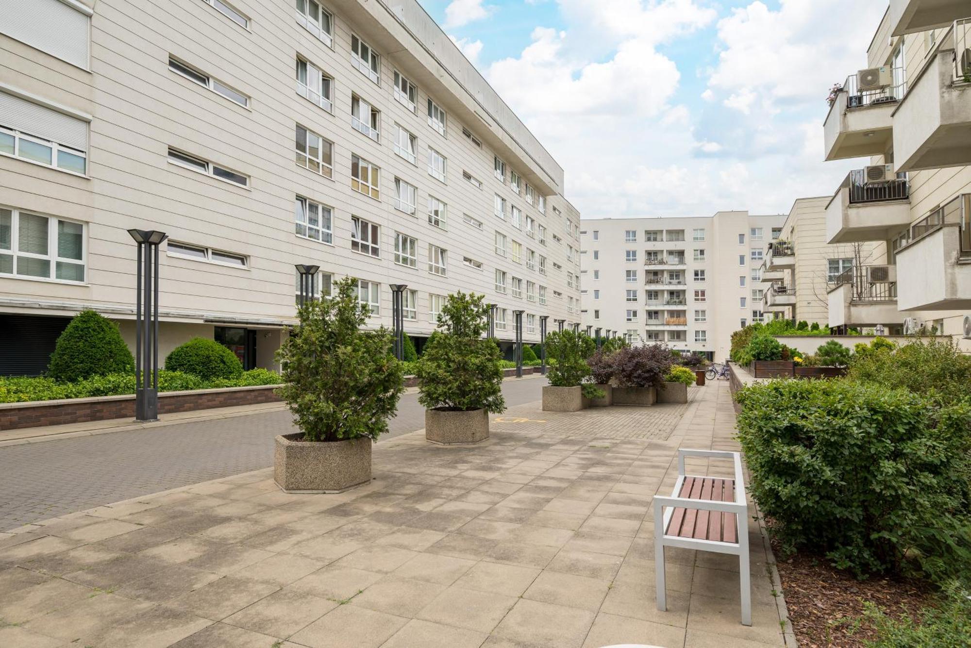 Stawki Pleasant Apartment Warszawa Eksteriør bilde
